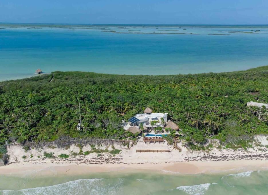 Luxury 5-Br Beachfront Home In Tulum Casa Sofia Gato 外观 照片