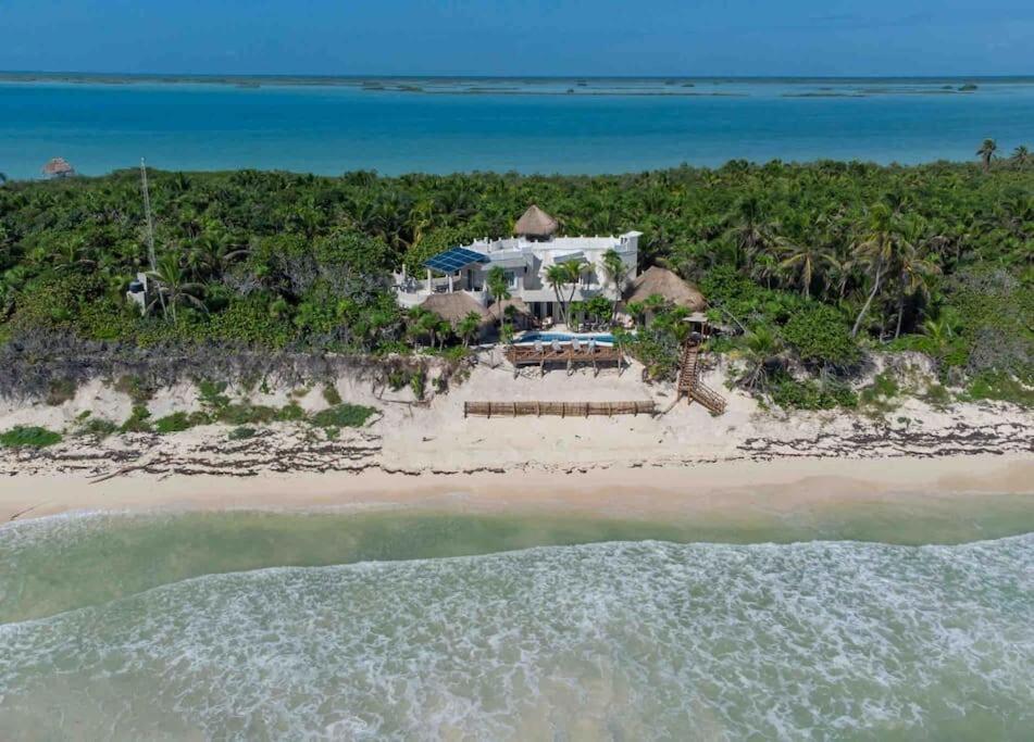 Luxury 5-Br Beachfront Home In Tulum Casa Sofia Gato 外观 照片