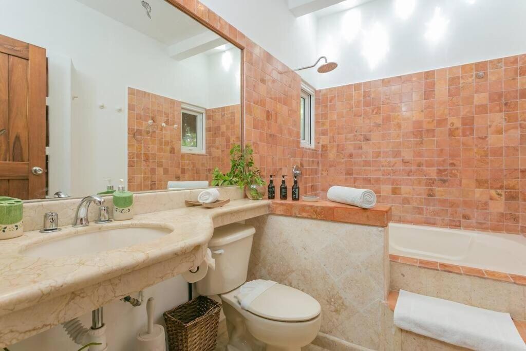 Luxury 5-Br Beachfront Home In Tulum Casa Sofia Gato 外观 照片