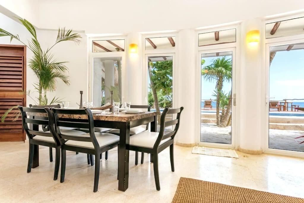Luxury 5-Br Beachfront Home In Tulum Casa Sofia Gato 外观 照片