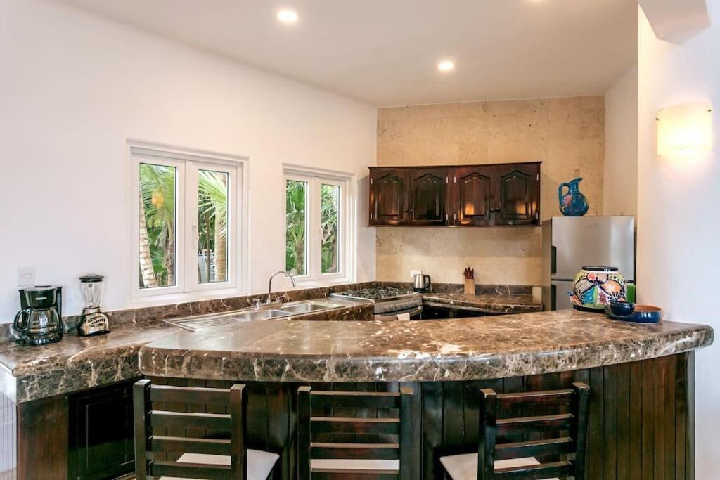 Luxury 5-Br Beachfront Home In Tulum Casa Sofia Gato 外观 照片